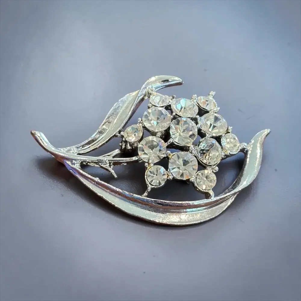 Vintage Rhinestone Spray Brooch Mid Century Atomic Silver Tone Crystal Floral
